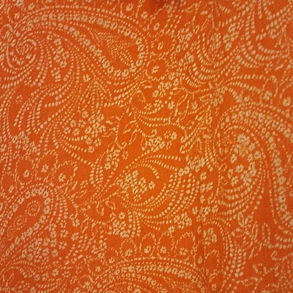 NWT Orange & White Paisley Top - Picture 2 of 6
